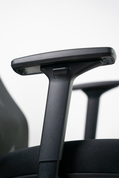 CHAISE ERGONOMIQUE B31
