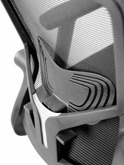 CHAISE ERGONOMIQUE B82