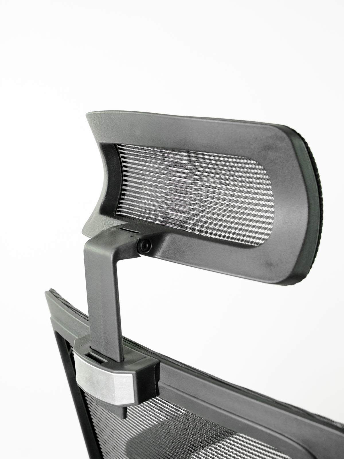 CHAISE ERGONOMIQUE B82